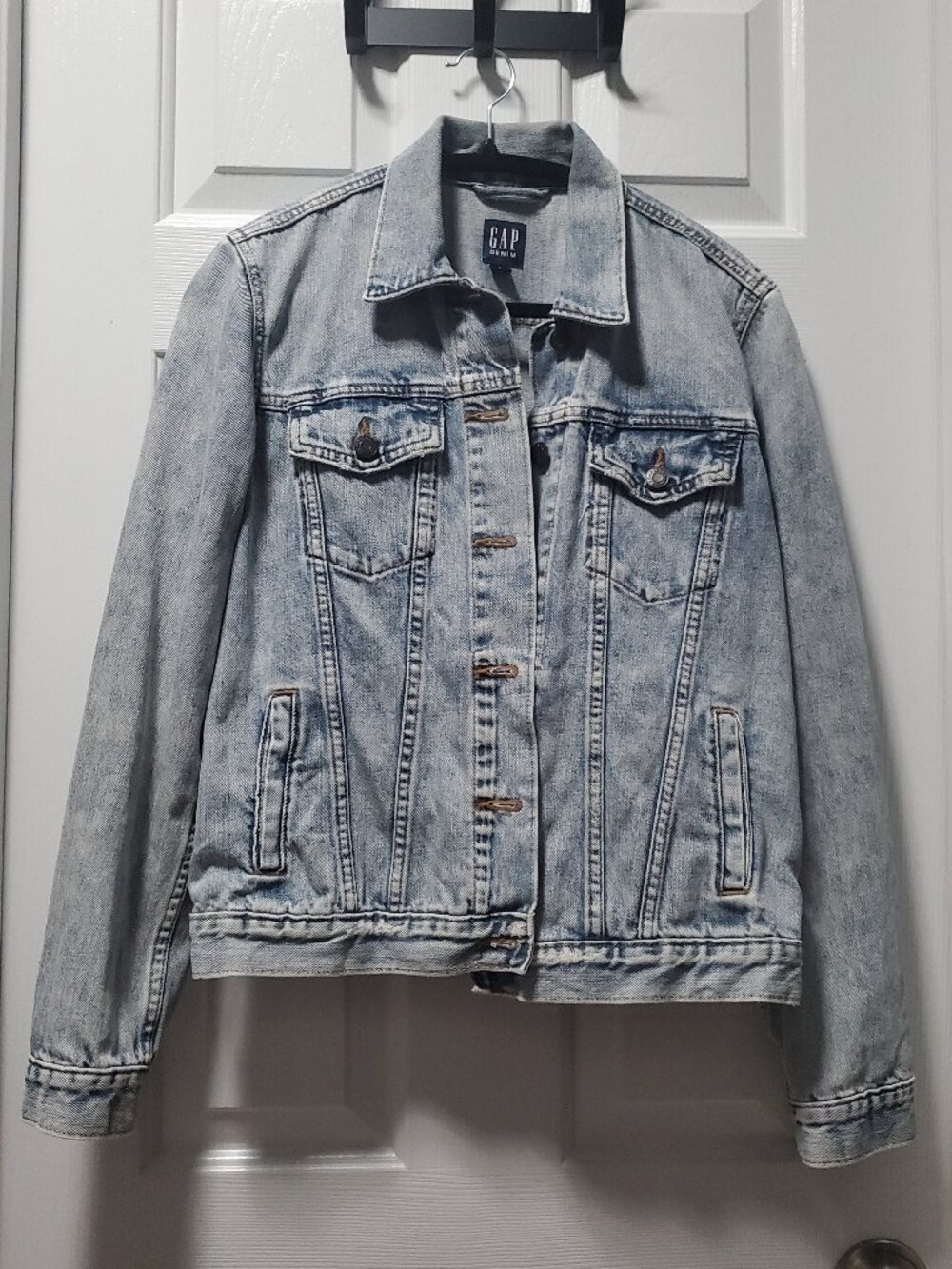 Gap Denim Jacket | Medium